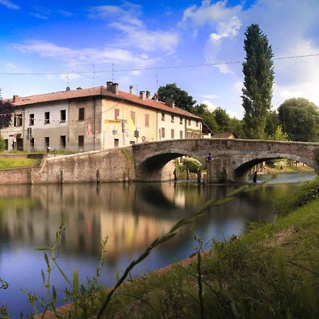 B&B 18 Gradini Cuggiono Екстериор снимка